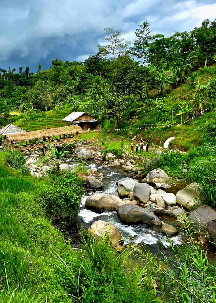 Tanah bonus Sungai di Bogor terjual - rumahlaris.id